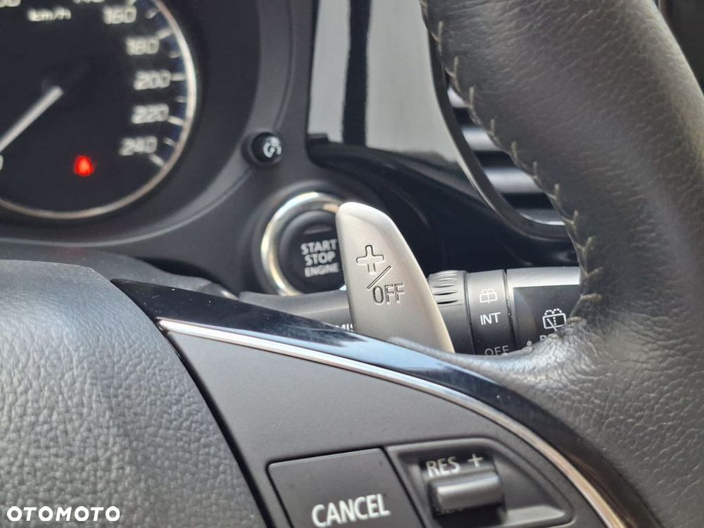 Mitsubishi Outlander 2.0 Instyle + 4WD CVT - 16