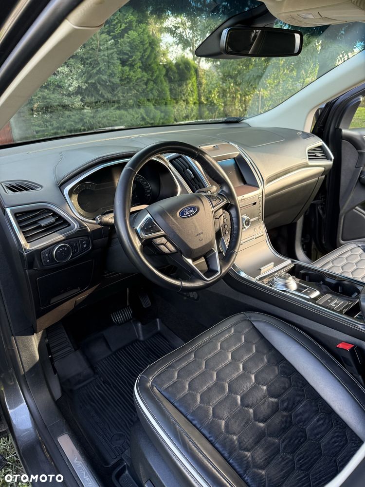 Ford Edge - 8