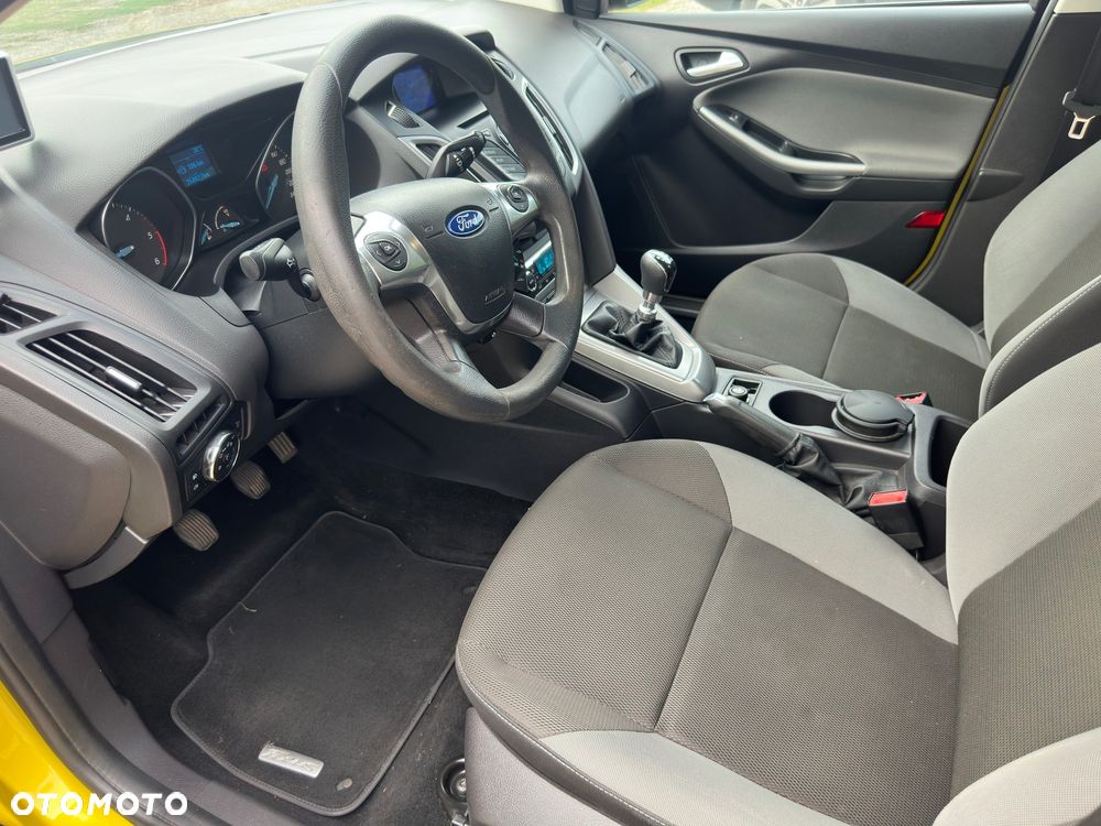 Ford Focus 1.6 TDCi Trend - 21