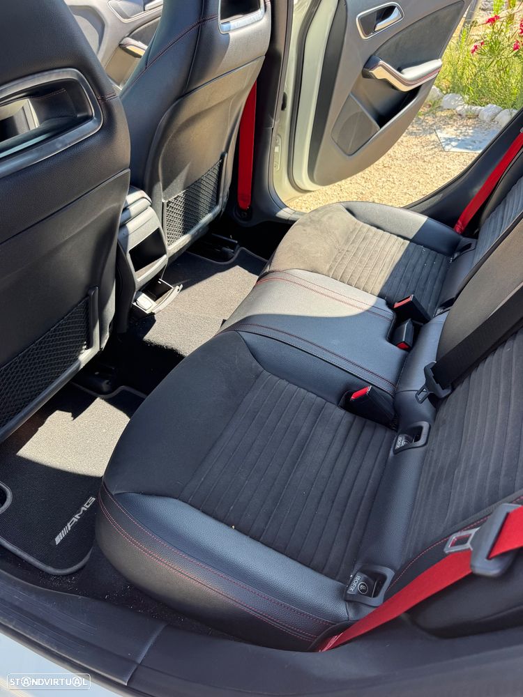 Mercedes-Benz A 45 AMG 4Matic Speedshift 7G-DCT - 5
