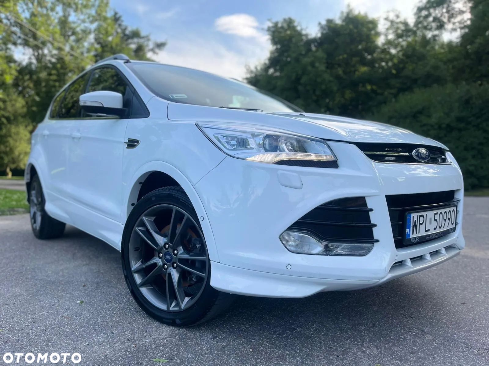 Ford Kuga - 1