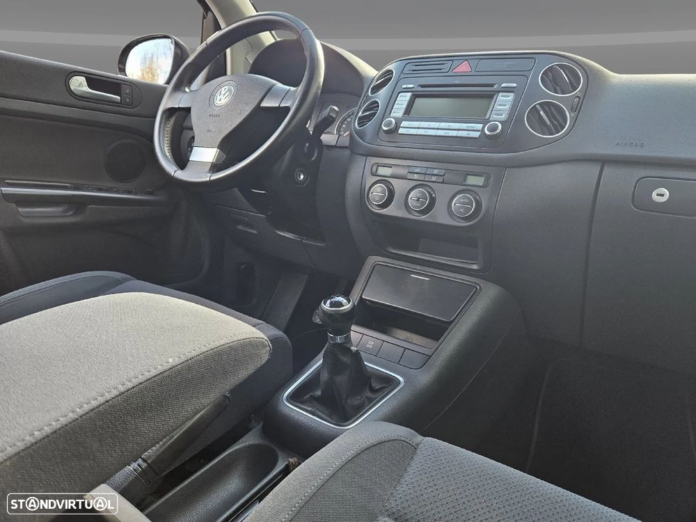 VW Golf Plus 1.9 TDi Trendline AC - 18