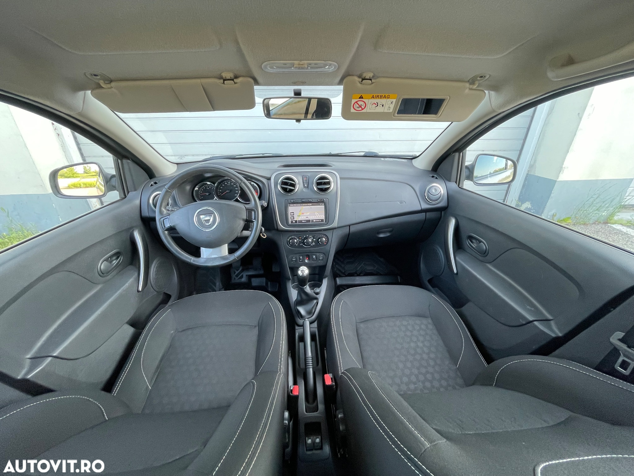 Dacia Logan 0.9 90CP Ambiance - 6