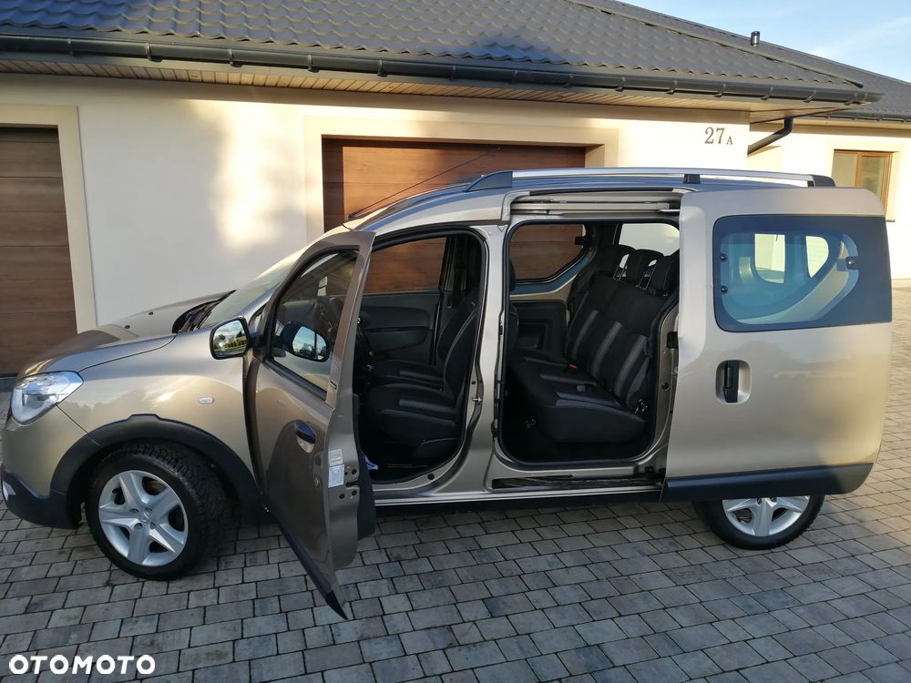 Dacia Dokker TCe 115 N1 Stepway Celebration - 13