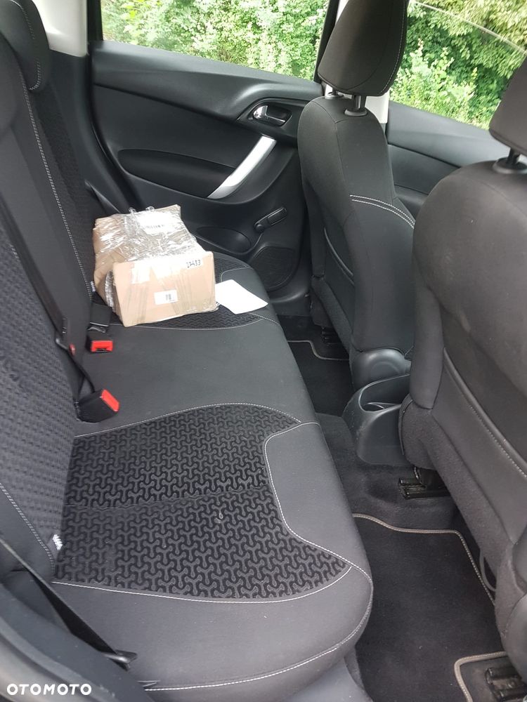 Citroën C3 VTi 95 Exclusive - 19
