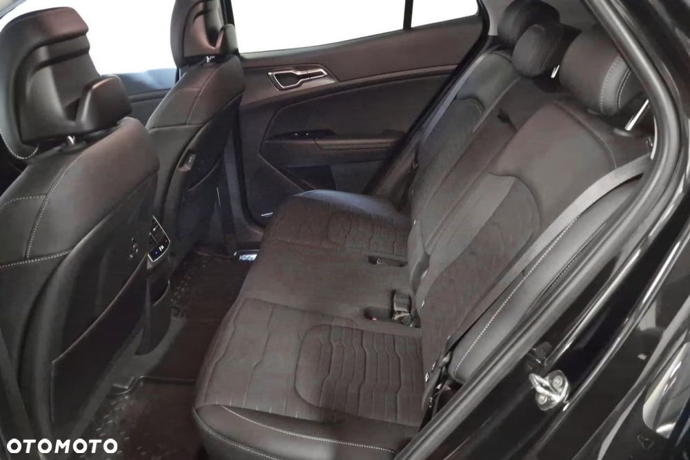 Kia Sportage 1.6 T-GDI AWD Basis - 12
