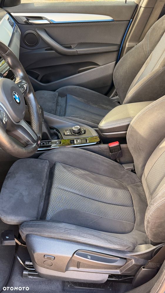BMW X1 xDrive18d - 21