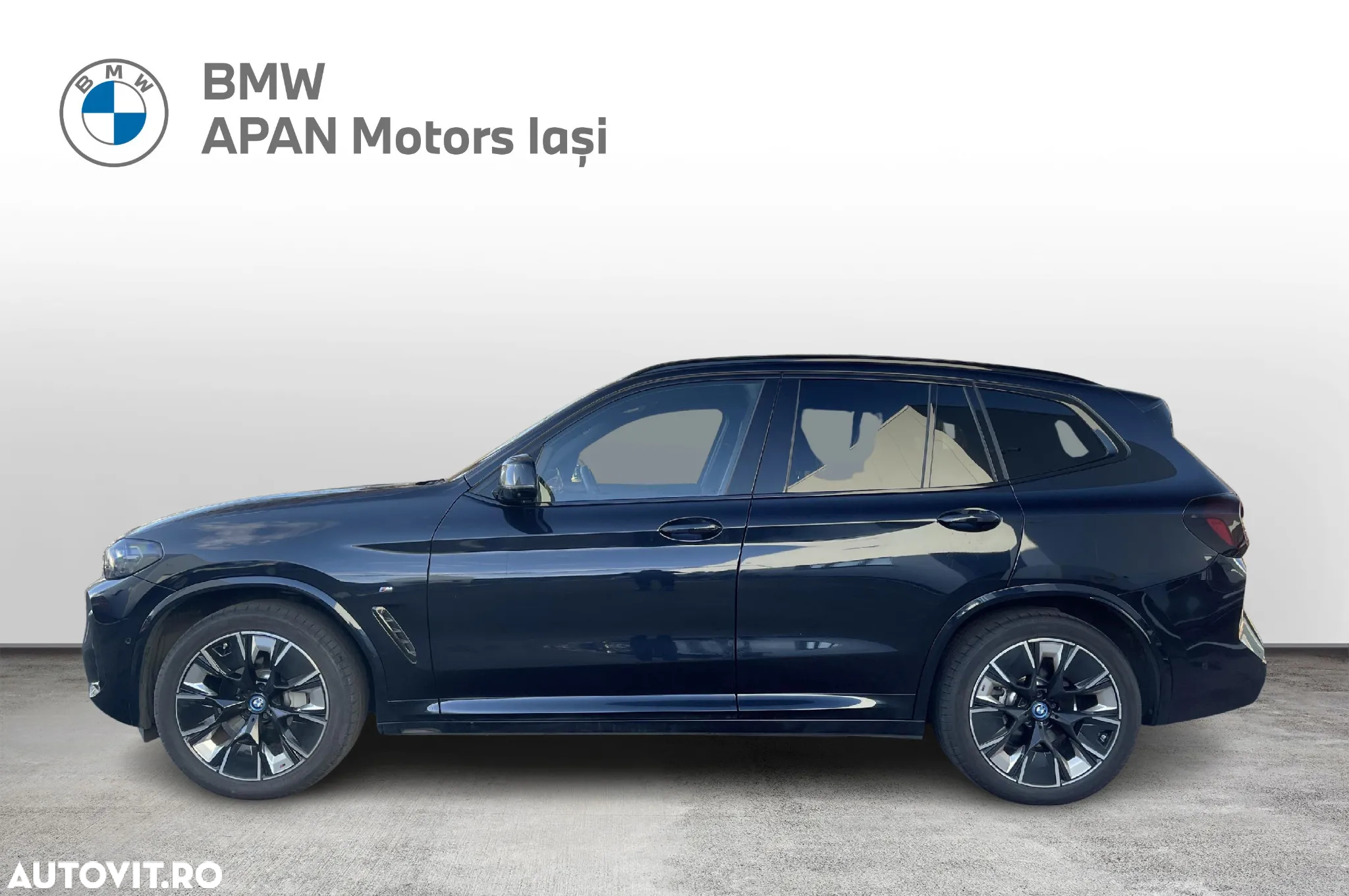 BMW iX3 Standard - 8