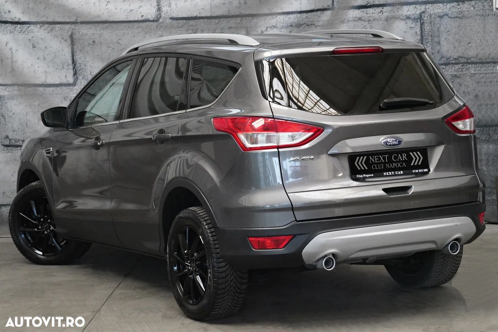 Ford Kuga 2.0 TDCi 4x4 Aut. Trend - 6