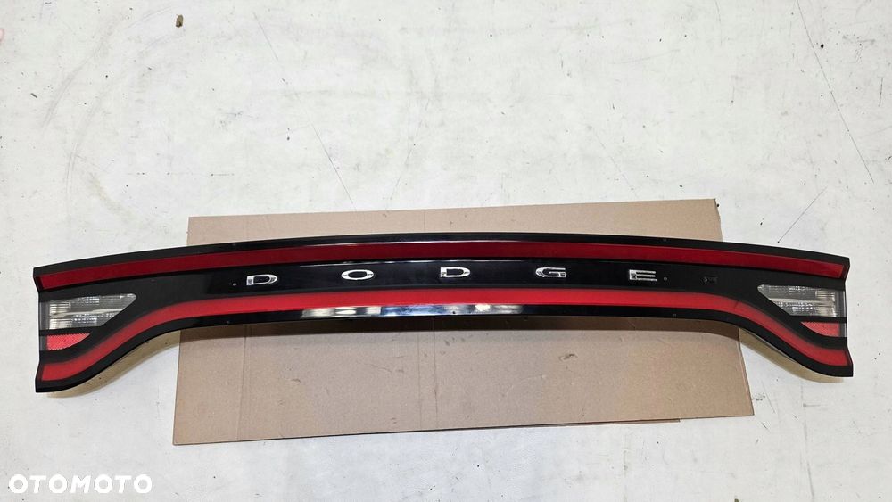 lampa tylna tył dodge challenger 68213147ac - 1