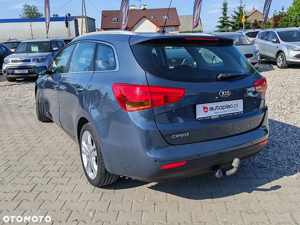 Kia Ceed 1.6 GDI L - 6
