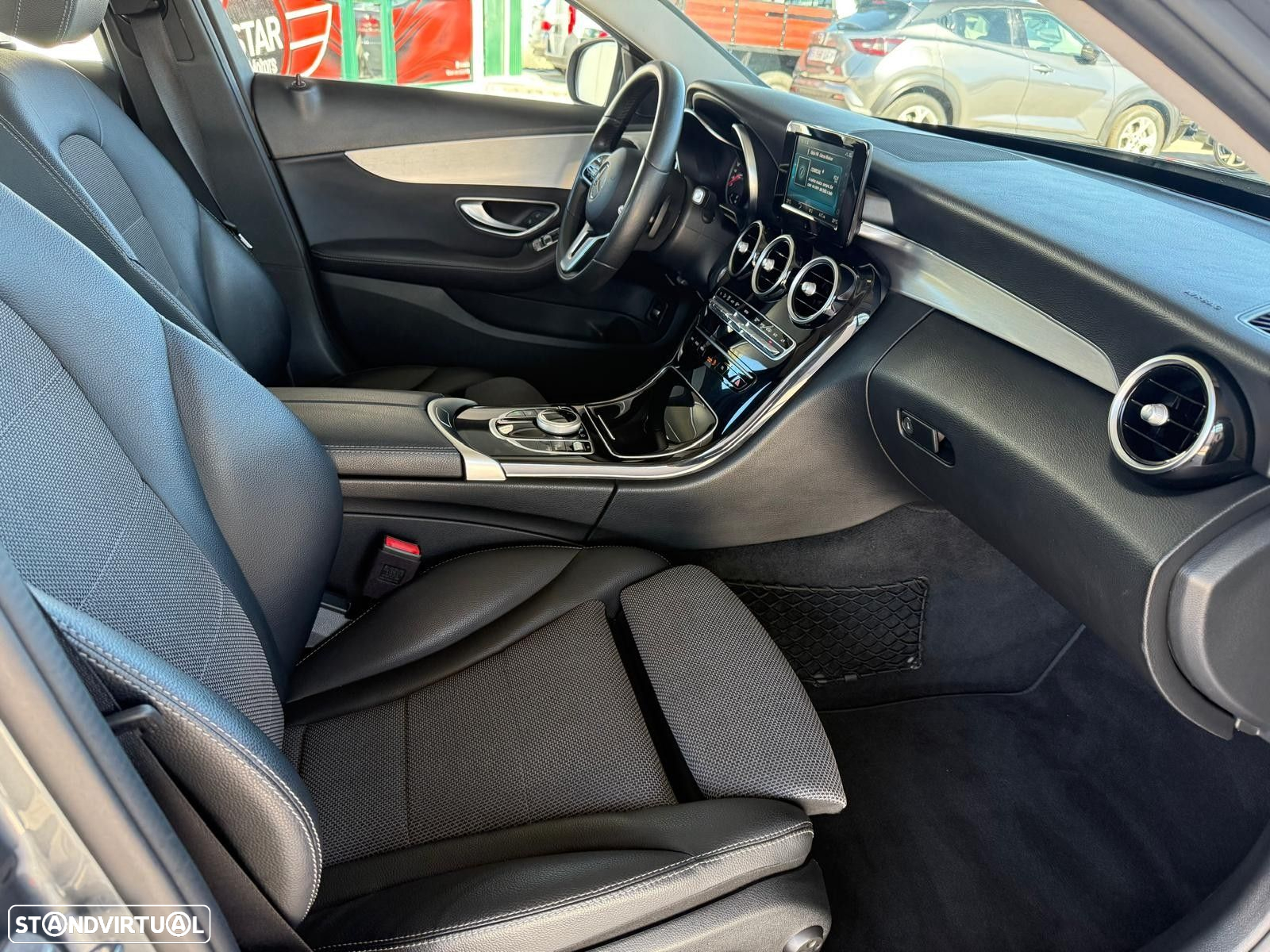Mercedes-Benz C 220 d Avantgarde - 19