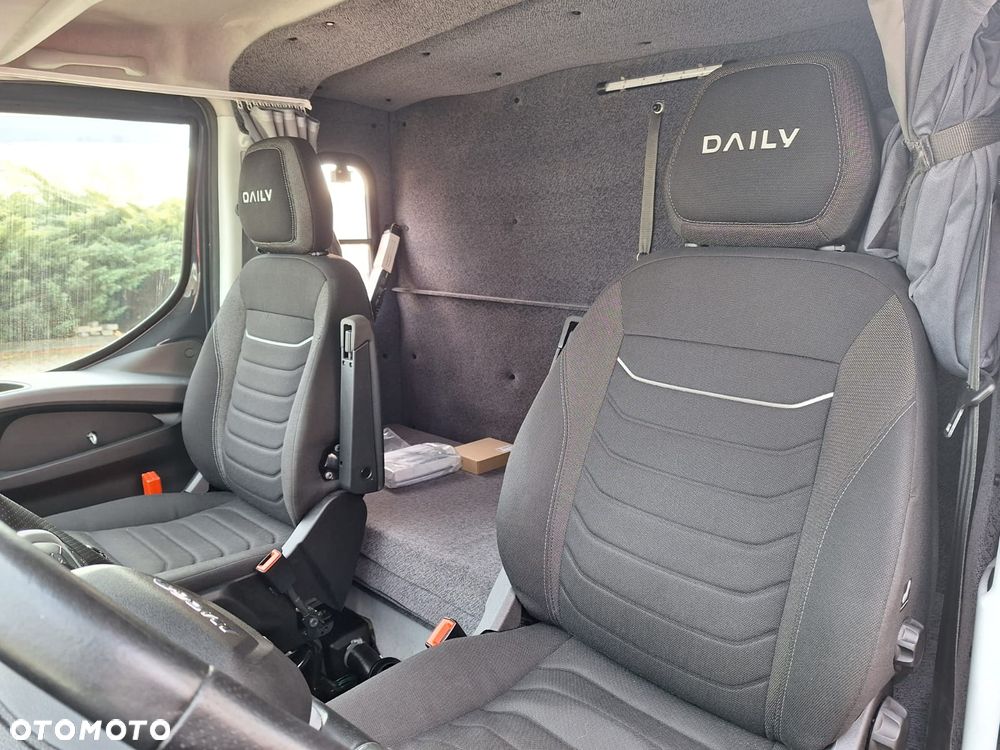 Iveco DAILY 35S - 20