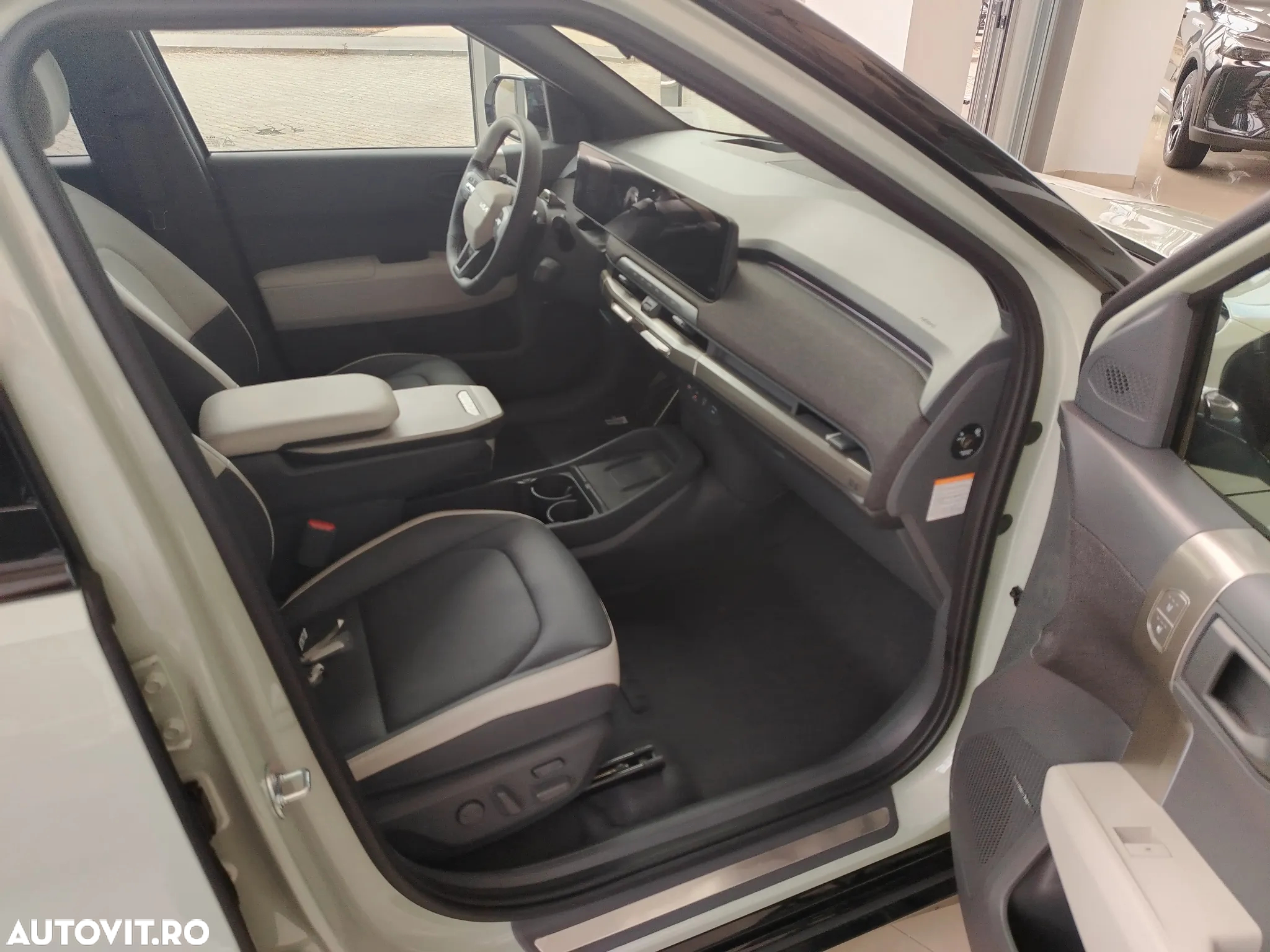 Kia EV3 81.4 kWh 4x2 AT GT Line - 10