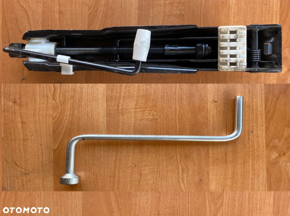 LEWAREK PODNOŚNIK KLUCZ BMW E61 6766621 - 1