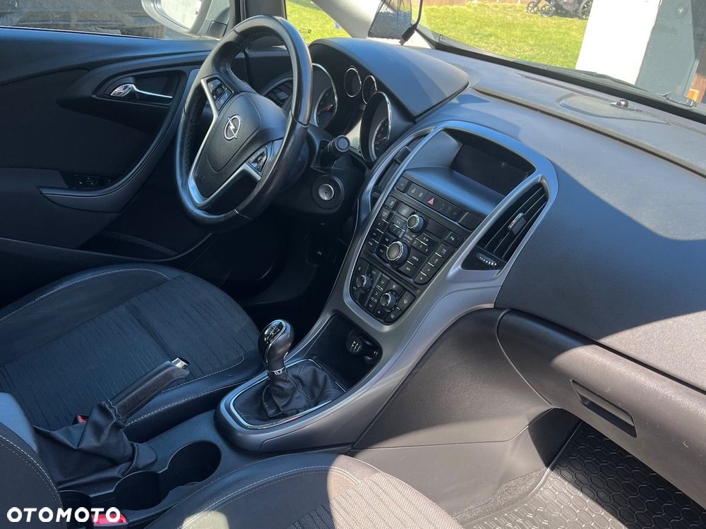 Opel Astra 1.4 T Active EU6 - 12