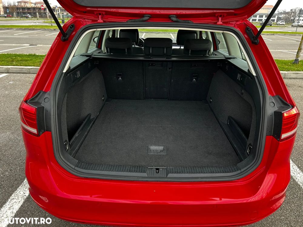 Volkswagen Passat - 14