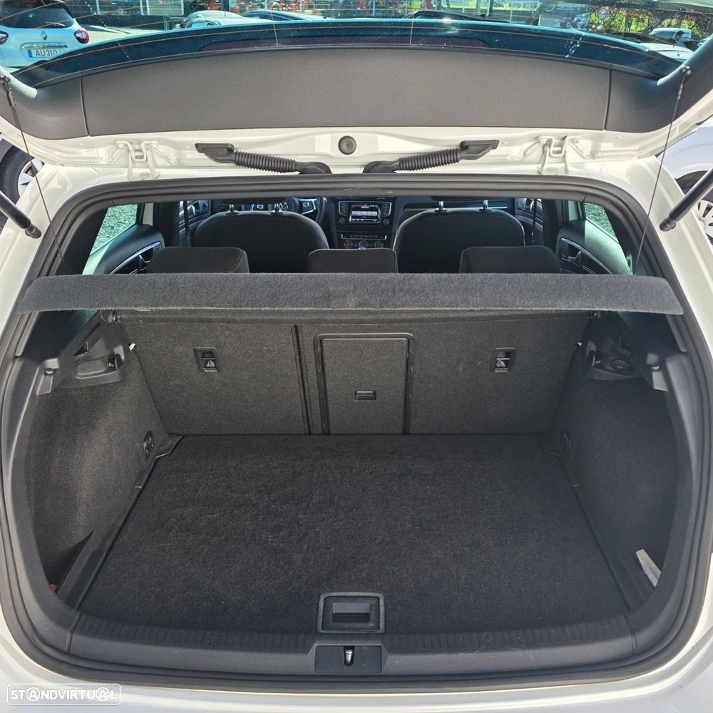 VW Golf 2.0 TSi GTi DSG - 34