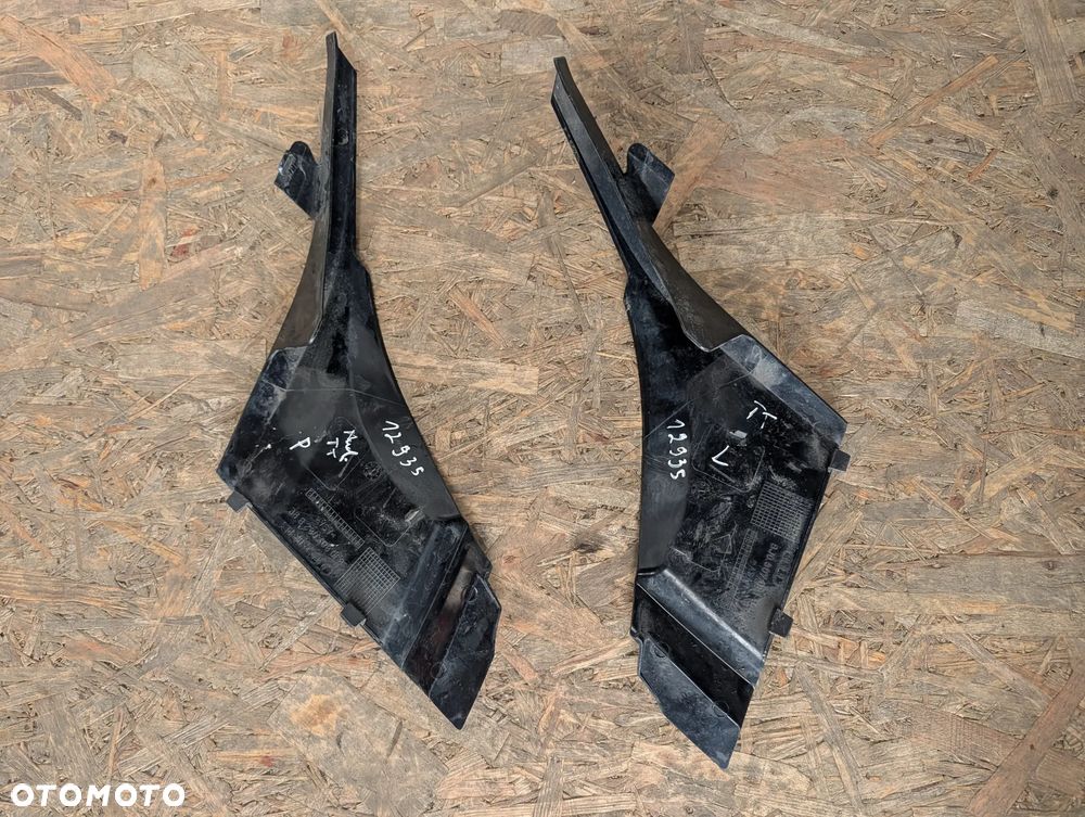 OSŁONA PASA PRZEDNIEGO LEWA PRAWA AUDI TT 8J 8J0807081B 8J0807082B - 2