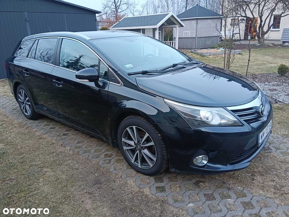 Toyota Avensis - 4