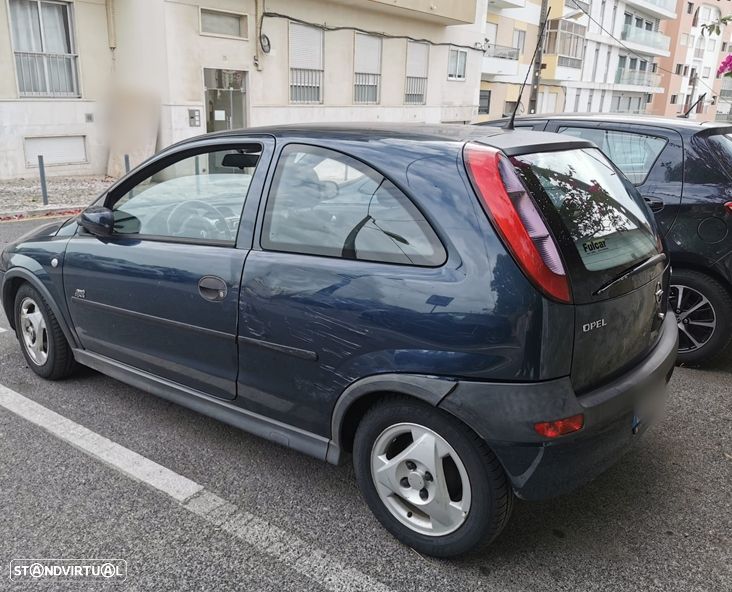 Opel Corsa 1.2 16V Sport - 4
