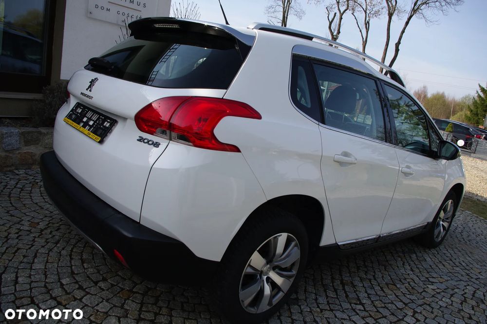 Peugeot 2008 BlueHDi FAP 120 STOP & START Allure - 16