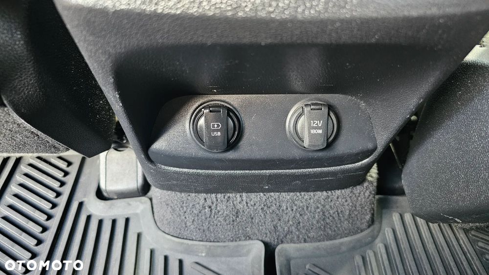 Kia Sorento - 31
