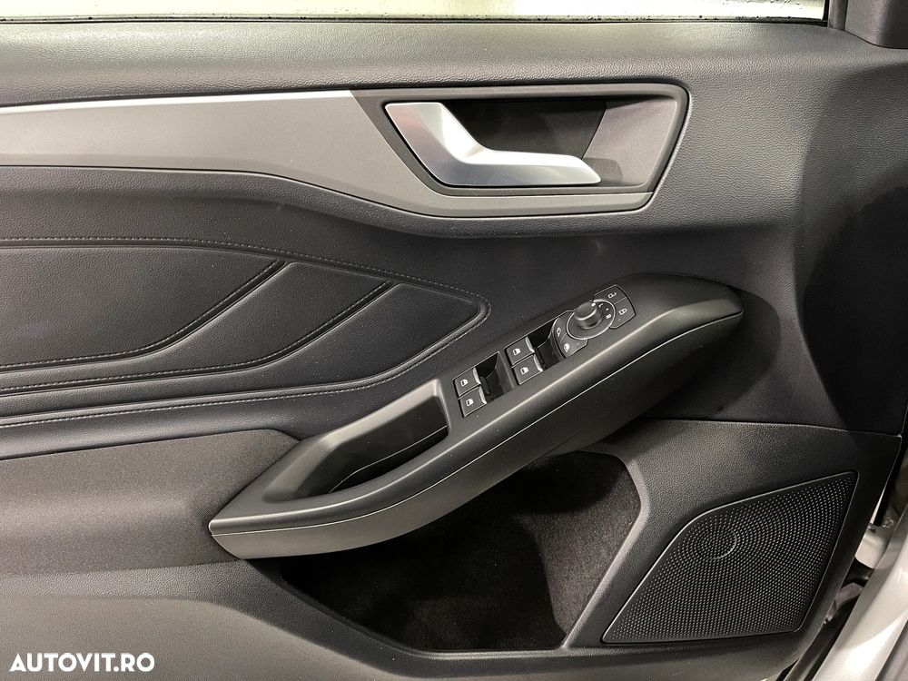 Ford Focus 1.5 EcoBlue Connected - 22