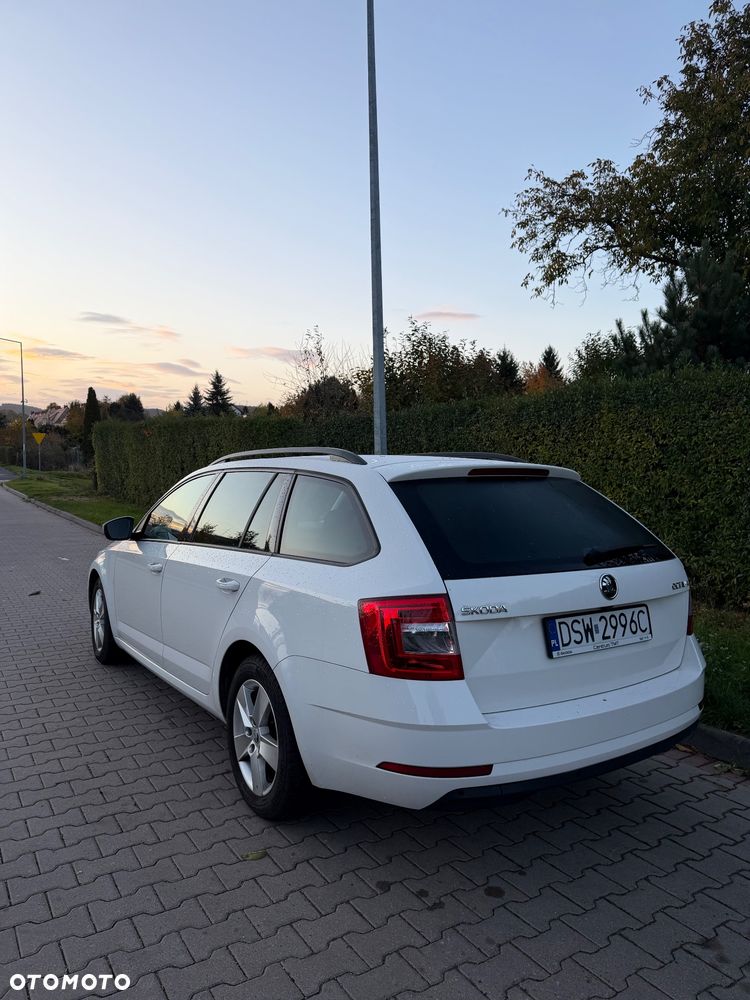 Skoda Octavia - 4
