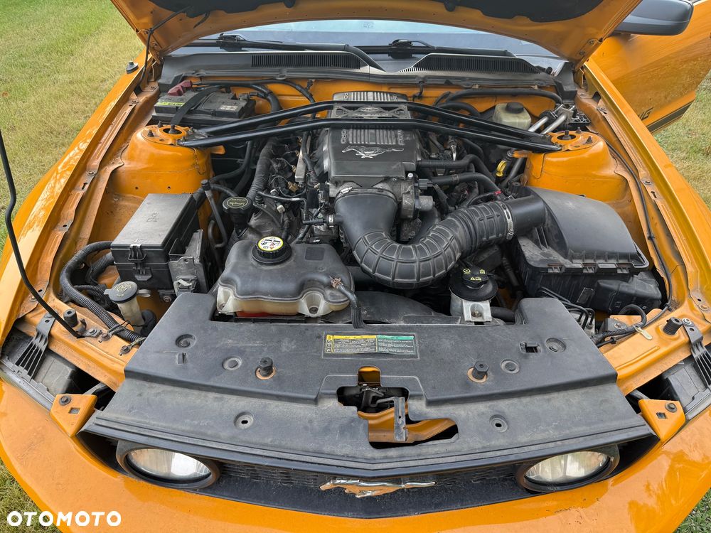 Ford Mustang 4.6 V8 GT - 12