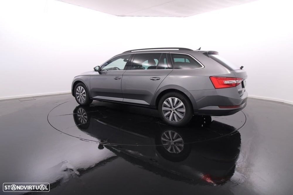 Skoda Superb Break 2.0 TDI Ambition DSG - 4