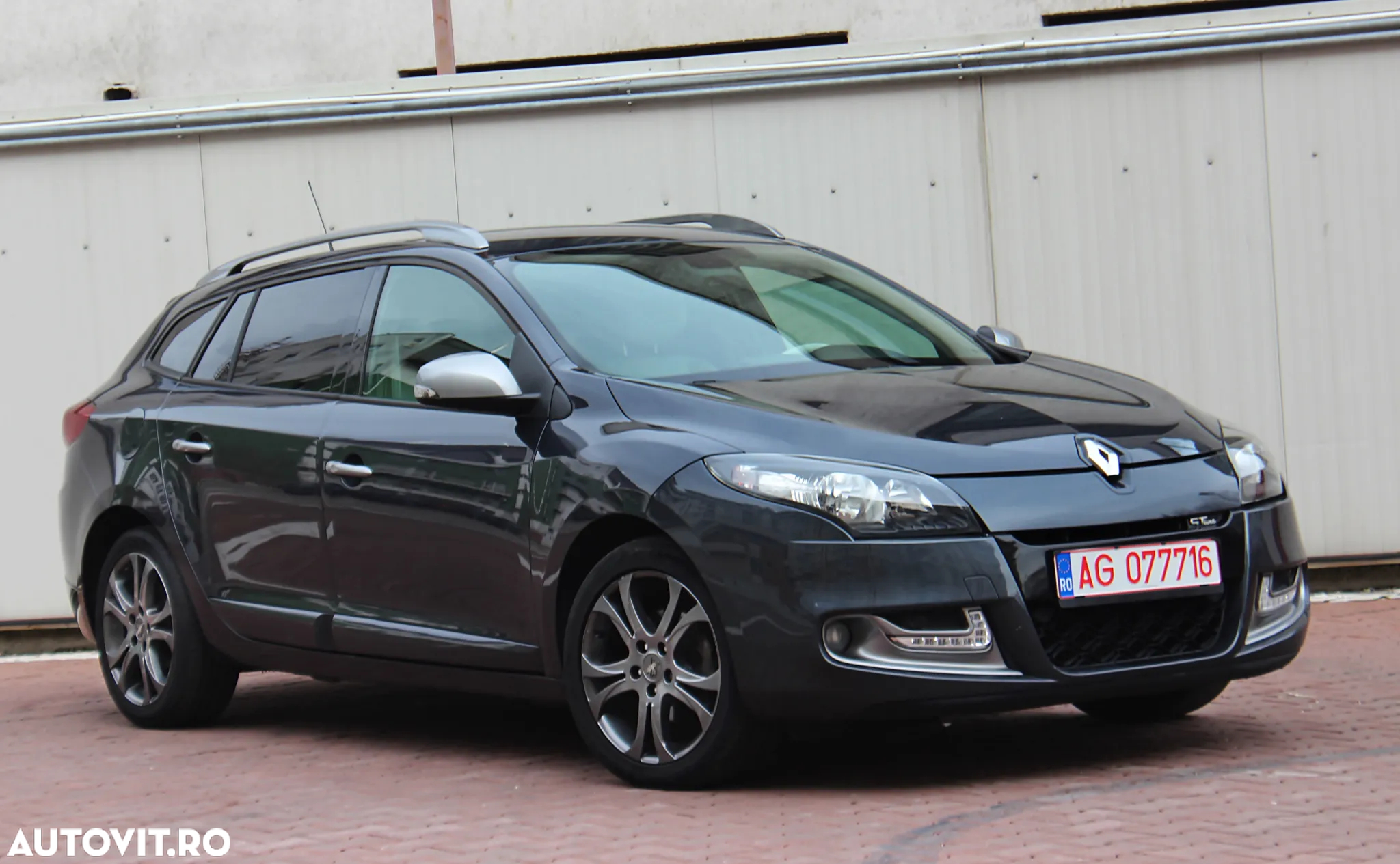 Renault Megane ENERGY dCi 110 GT LINE - 10