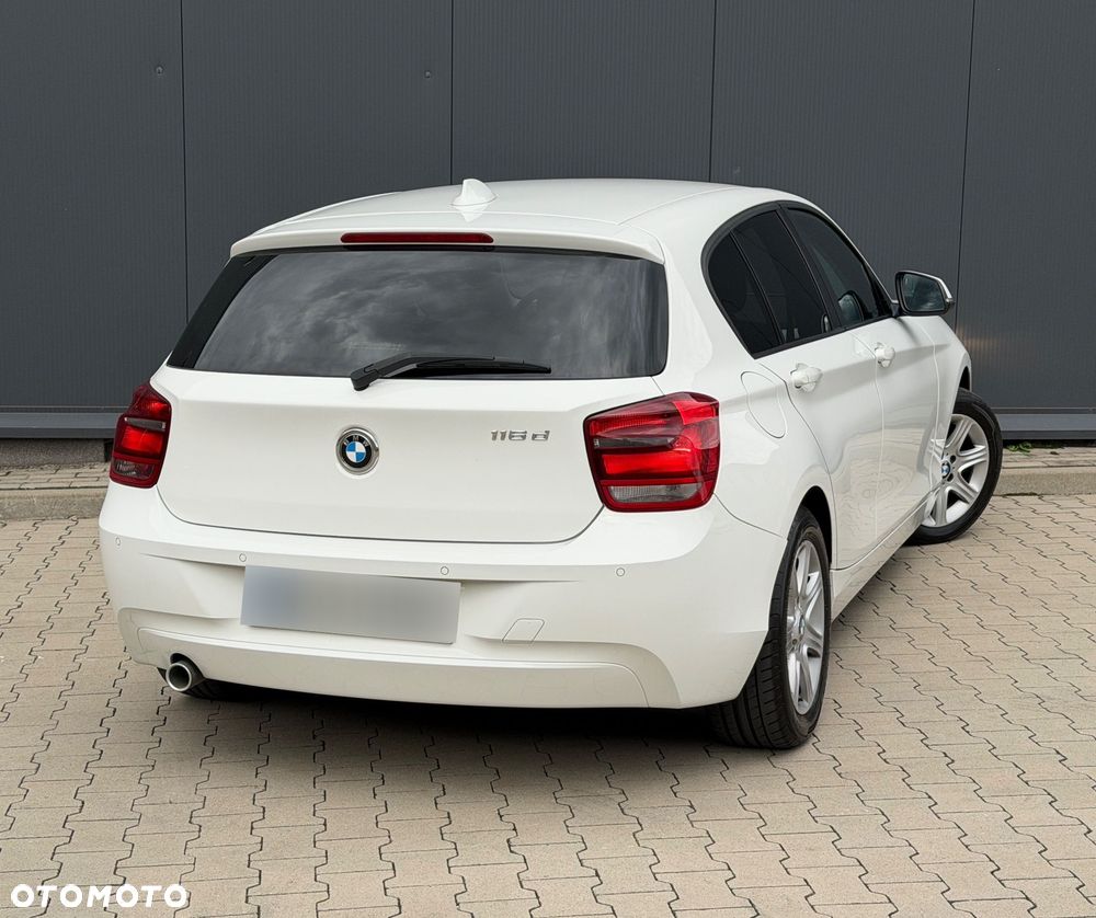 BMW Seria 1 2012 photo 4