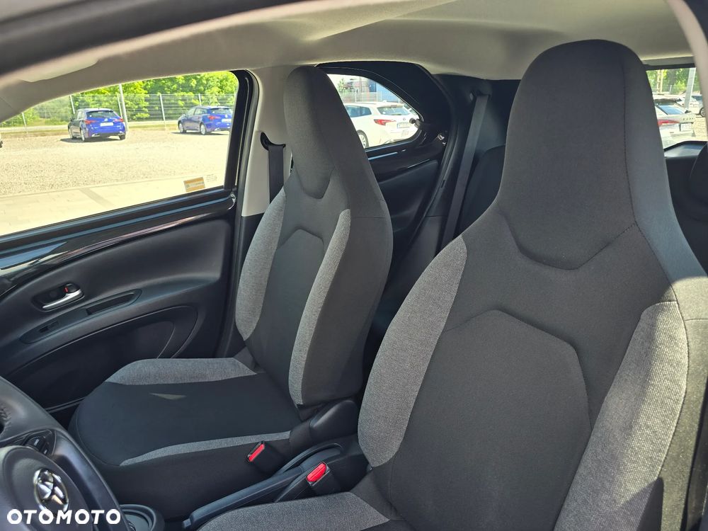 Toyota Aygo X 1.0 VVT-i Comfort CVT - 23