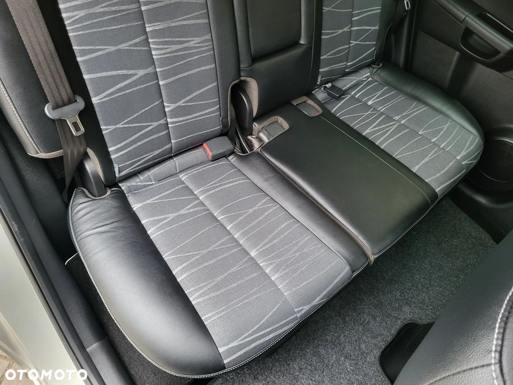 Kia Venga 1.4 CVVT Business Line - 29