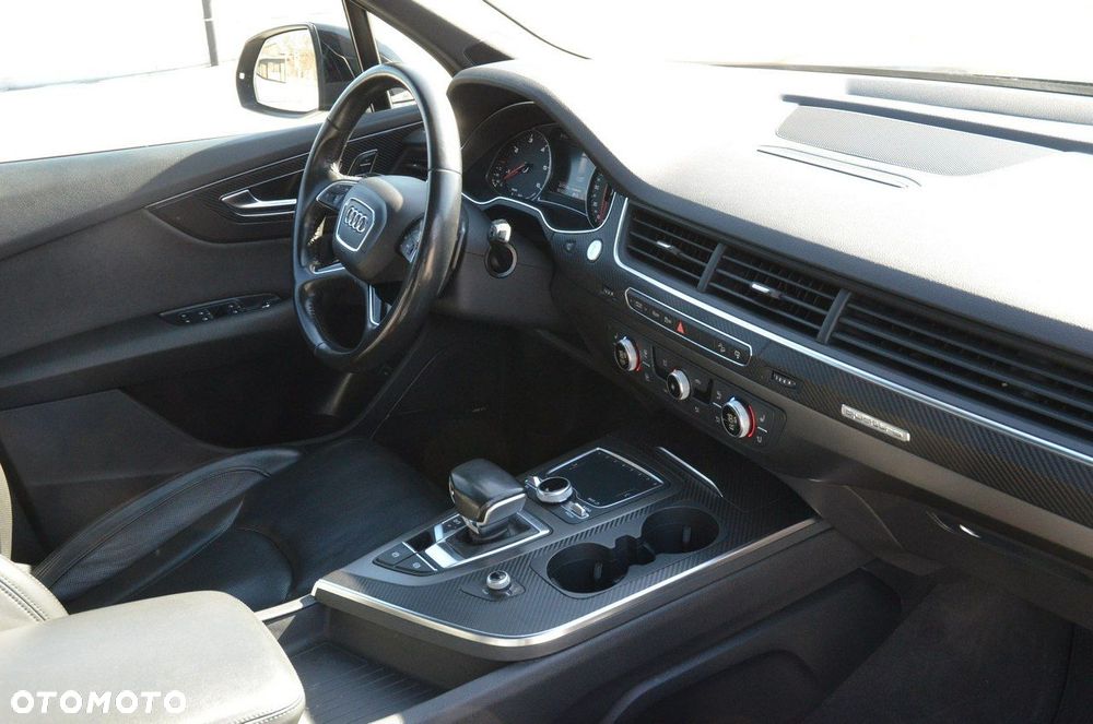 Audi Q7 - 22