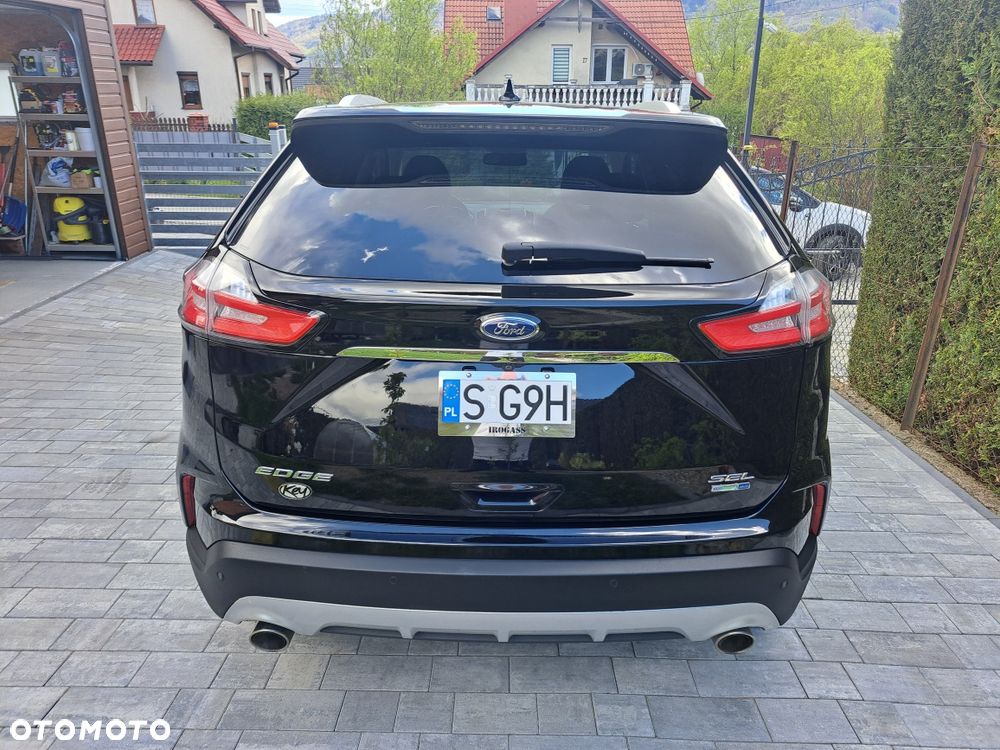 Ford Edge - 5
