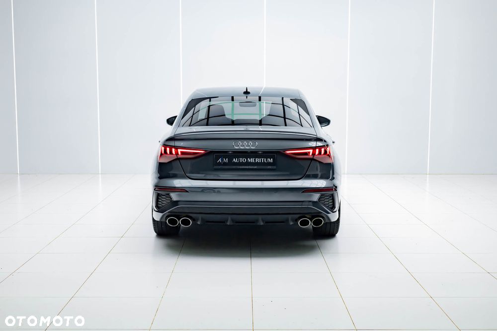 Audi S3 TFSI quattro S tronic - 14