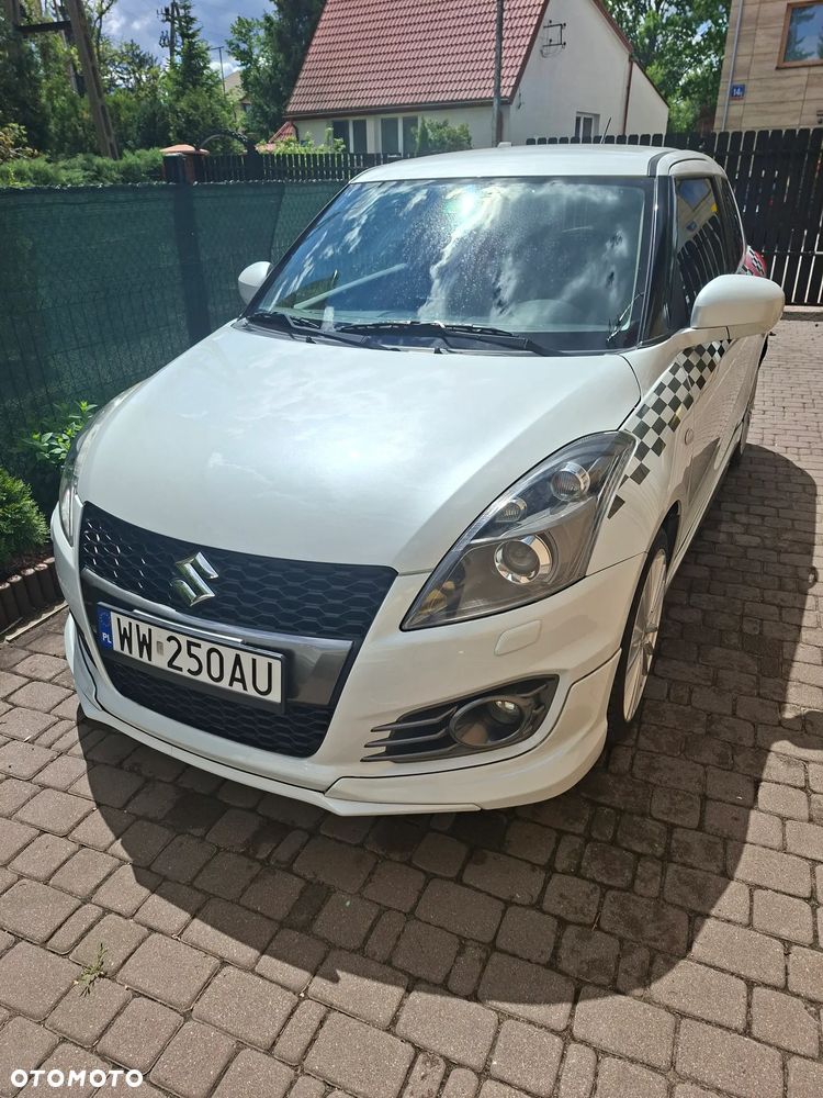 Suzuki Swift 1.6 Sport - 1