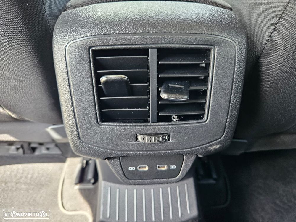 VW T-Roc 1.0 TSI Life - 43