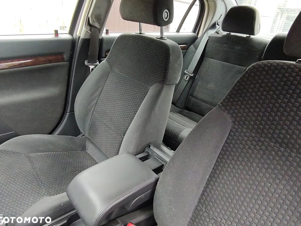 Opel Vectra - 7