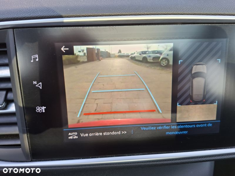 Peugeot 308 BlueHDi FAP 130 EAT8 Stop & Start GT Pack - 29