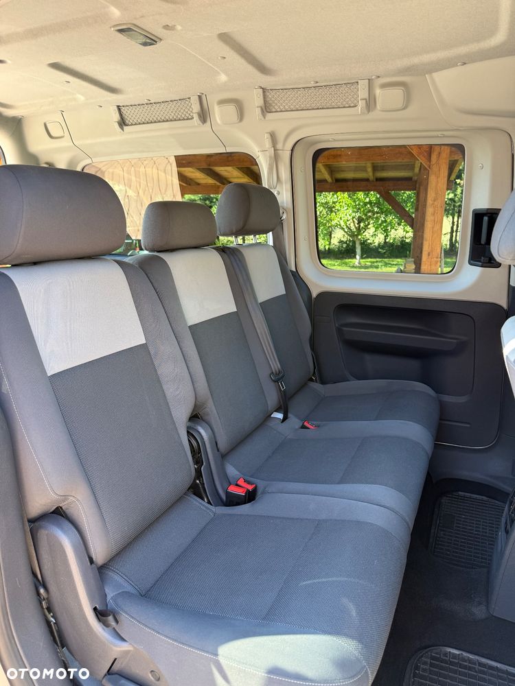 Volkswagen Caddy 1.6 (7-Si.) Edition 30 - 11
