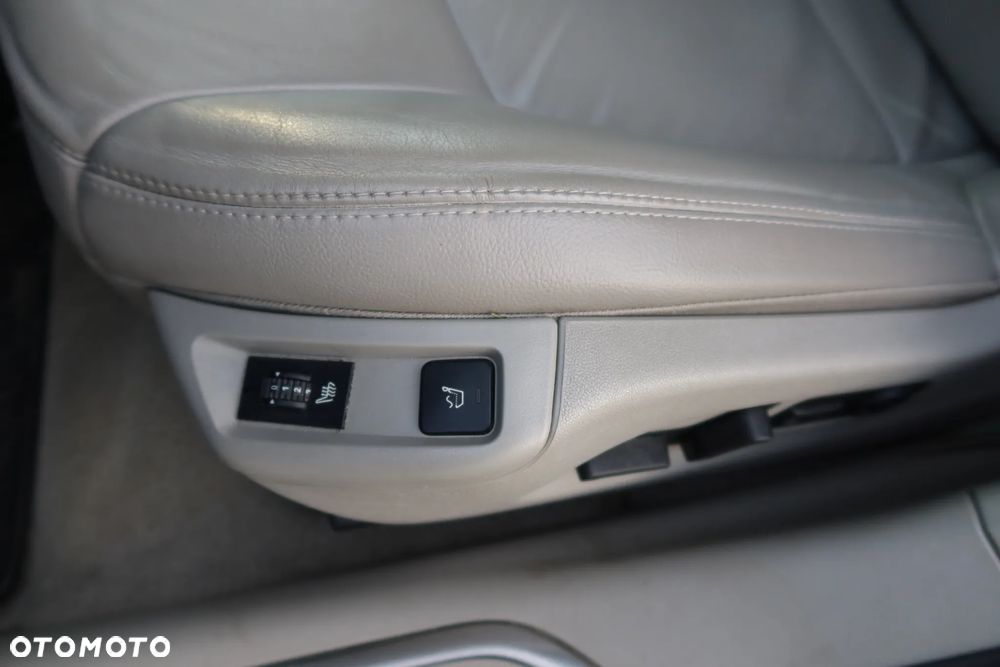Citroën C5 HDi 165 FAP Exclusive - 11
