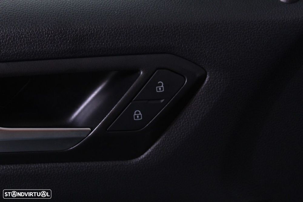 VW T-Roc 1.0 TSI Style - 21