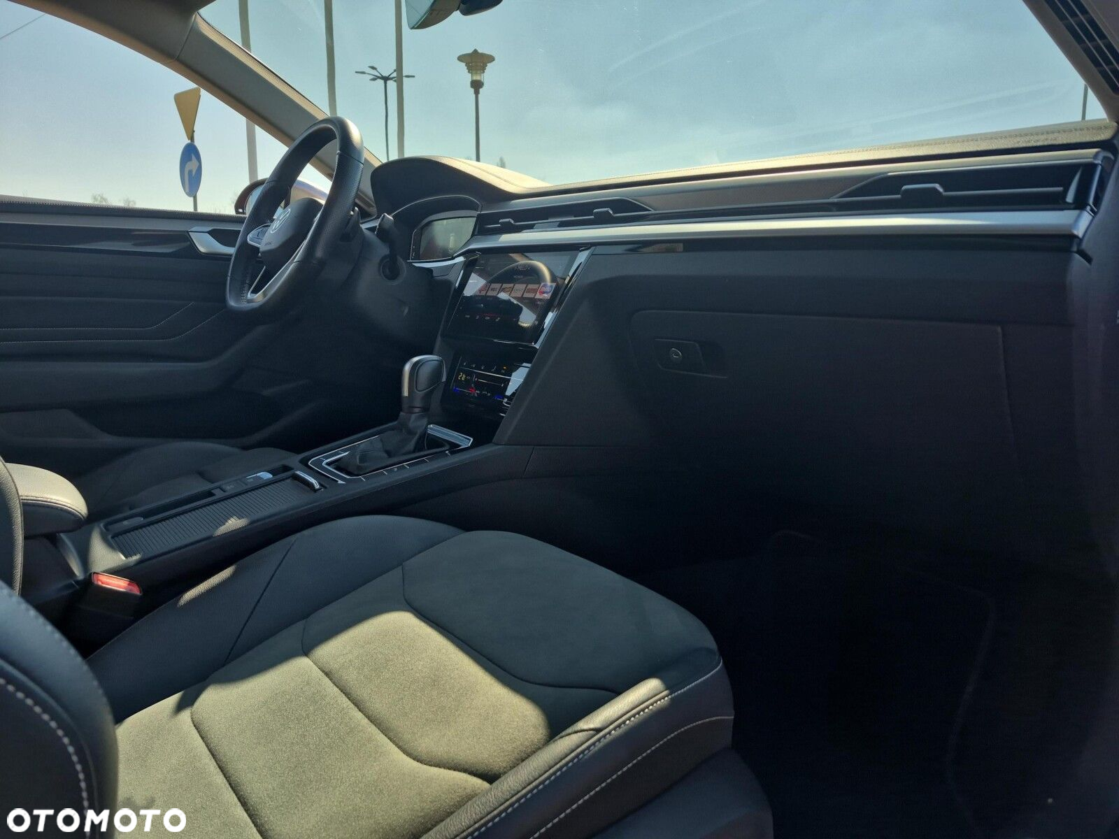 Volkswagen Arteon 2.0 TDI 4Motion Elegance DSG - 16