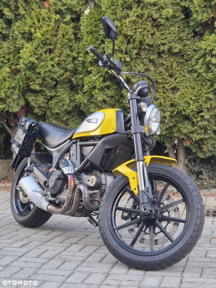 Ducati Scrambler - 1