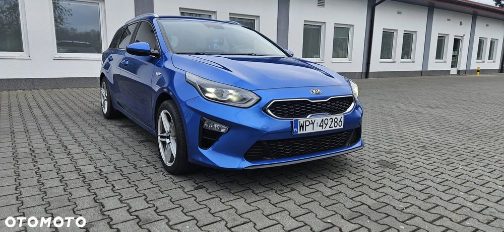 Kia Ceed - 1