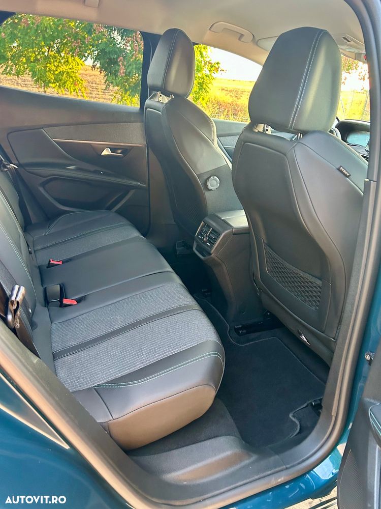 Peugeot 3008 1.5 BlueHDI 130 EAT8 Allure Pack - 21