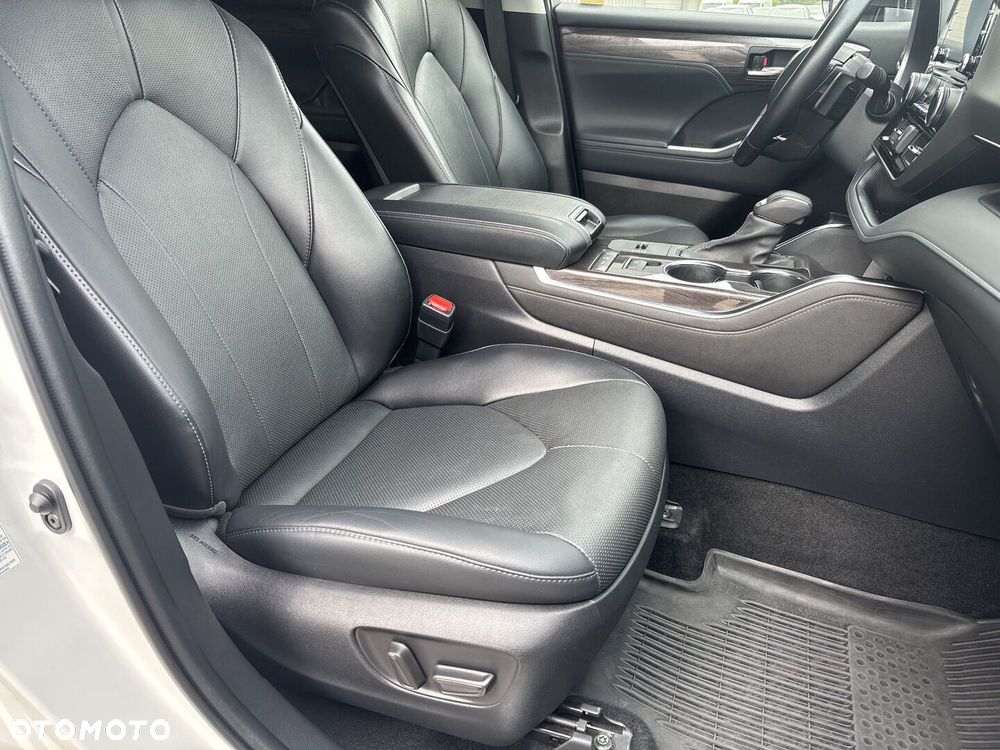 Toyota Highlander - 8